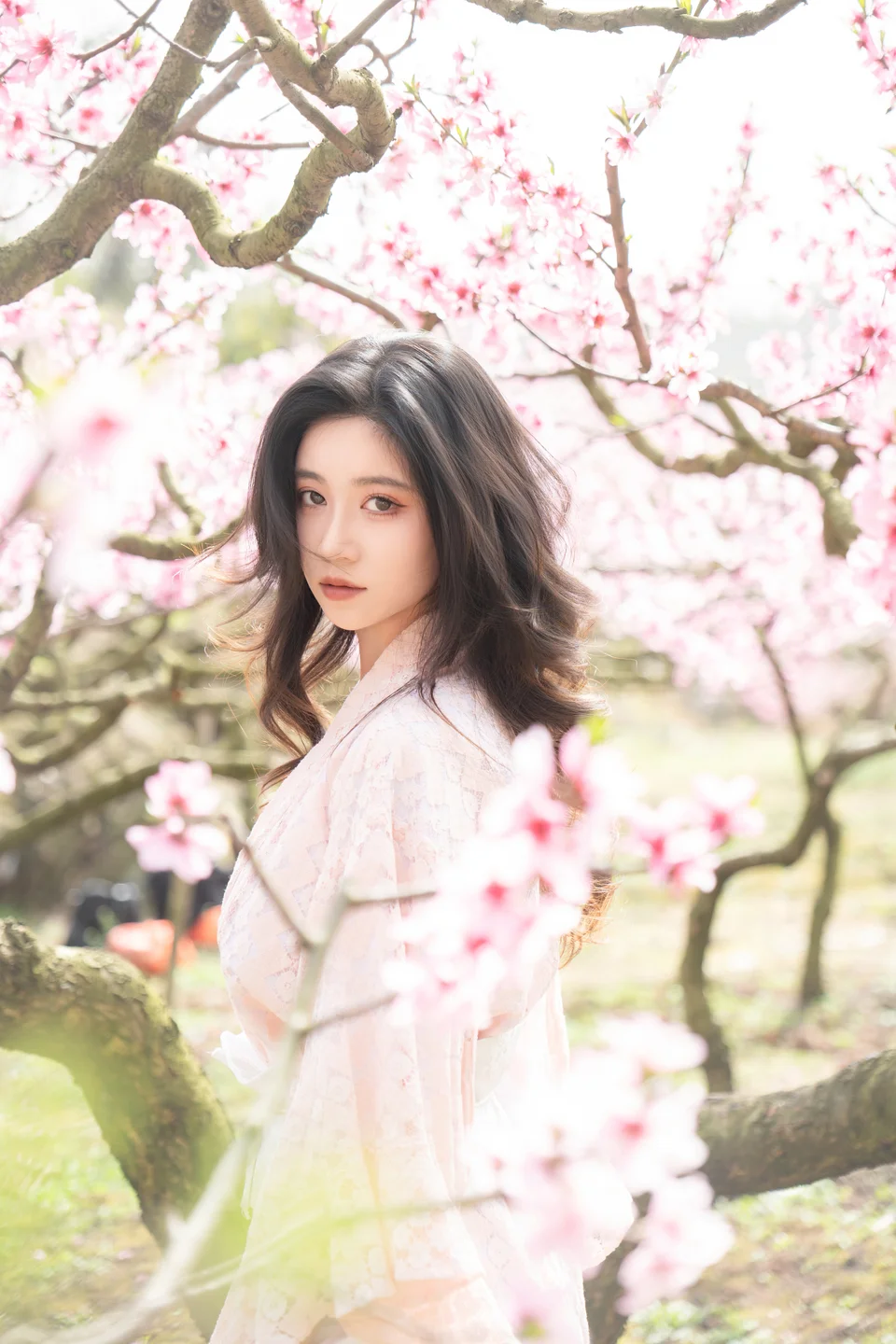 年年 - 漫花 [86P-595MB] tg@simisebaisi 【丝足阁】046.webp